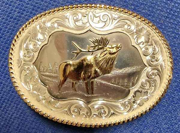 Montana Silversmiths Gürtelschnalle, Buckle, mit Hirsch Motiv und Lasso Rand