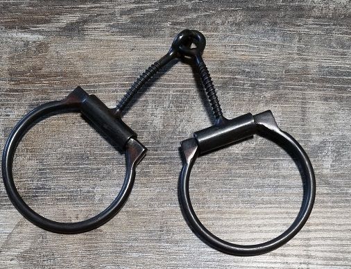 Gebiss Black dee 5" curved wood screw snaffle mouth