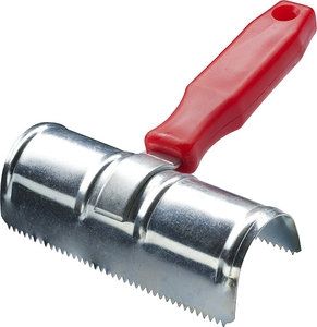 Halbrunder Metallstriegel
